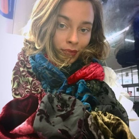 Meet your Posher, Anna - Picture 4 of 9